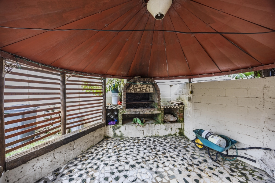 9 Bedroom Property for Sale in Rosedale Park Eastern Cape